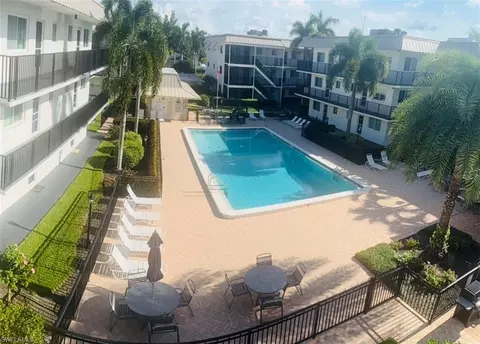 Exterior - 766 Central Ave #113, Naples, FL 34102 photo 7 of 14