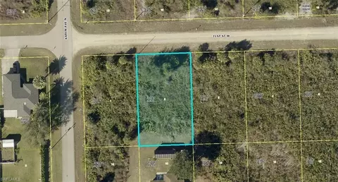 2913 71st St W, Lehigh Acres, FL 33971