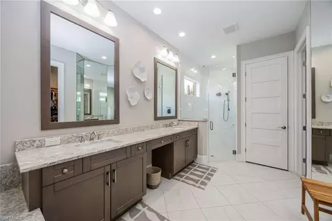 Bath - 6386 Warwick Ave, Naples, FL 34113 photo 1 of 3