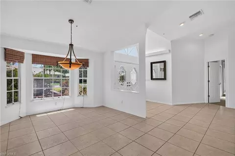 Living - 240 Stonegate Ct, Naples, FL 34119 photo 4 of 8