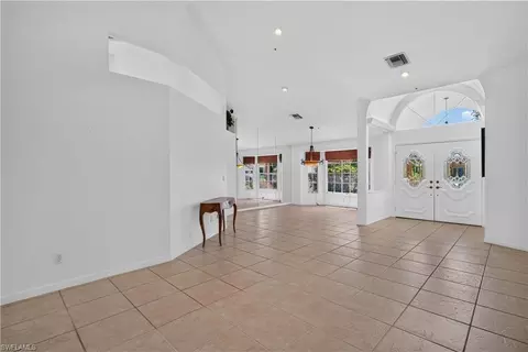 Living - 240 Stonegate Ct, Naples, FL 34119 photo 3 of 8