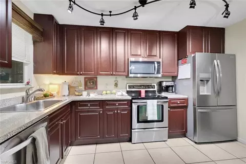 Kitchen - 2001 48th St SW, Naples, FL 34116 photo 3 of 3