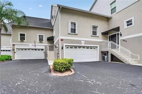 3623 Edgewood Ave, Fort Myers, FL 33916