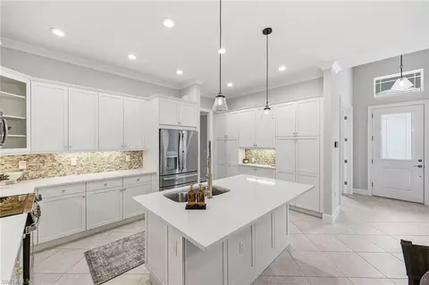 6859 Bequia Way, Naples, FL 34113 photo 9