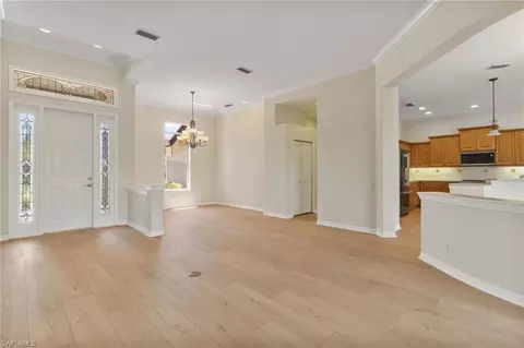 Living - 1117 Mill Pond Ct, Osprey, FL 34229 photo 3 of 8