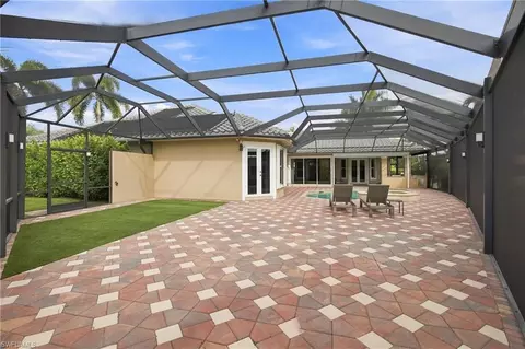 Exterior - 5120 Post Oak Ln, Naples, FL 34105 photo 8 of 11