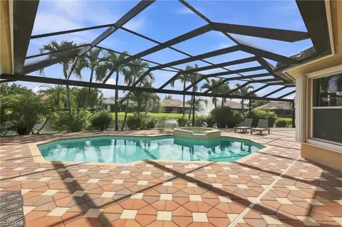 Exterior - 5120 Post Oak Ln, Naples, FL 34105 photo 2 of 11