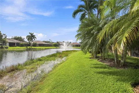 Exterior - 5120 Post Oak Ln, Naples, FL 34105 photo 10 of 11
