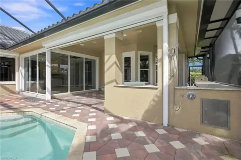 Exterior - 5120 Post Oak Ln, Naples, FL 34105 photo 5 of 11