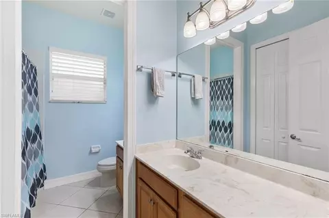 Bath - 3917 Fabienne Ct, Naples, FL 34109 photo 5 of 5