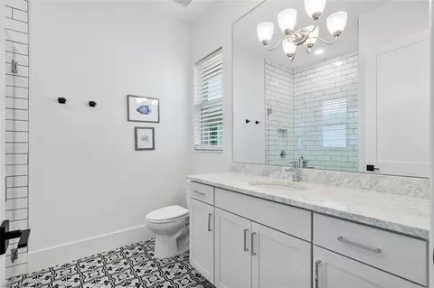 Bath - 8904 Nevis Way, Naples, FL 34112 photo 4 of 4