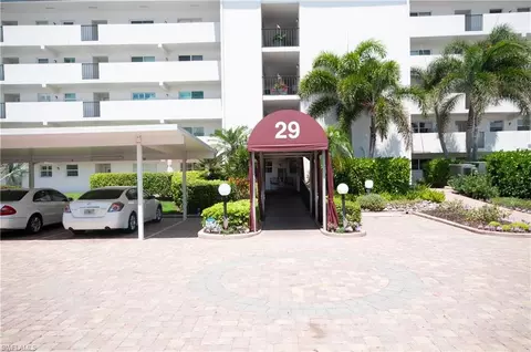 Exterior - 29 High Point Cir E #503, Naples, FL 34103 photo 2 of 4