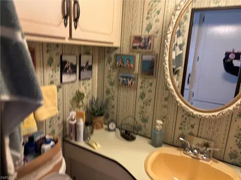 Bath - 9 Jade Dr, Naples, FL 34114 photo 2 of 3