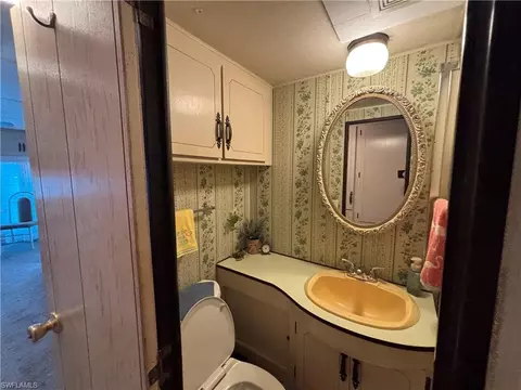 Bath - 9 Jade Dr, Naples, FL 34114 photo 3 of 3