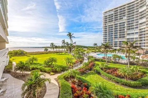 260 Seaview Ct #1-208, Marco Island, FL 34145