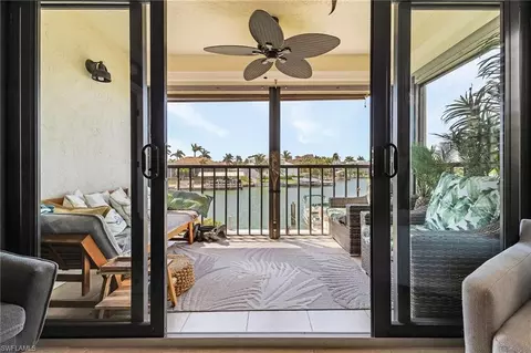 848 W Elkcam Cir #212, Marco Island, FL 34145