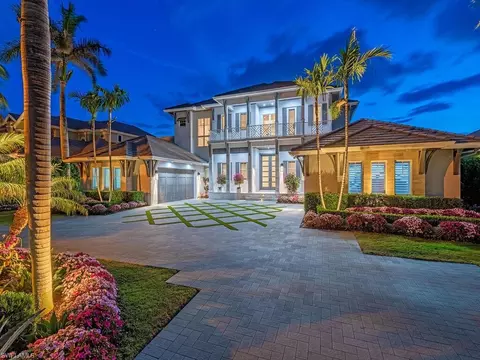 Exterior - 3801 Crayton Rd, Naples, FL 34103 photo 2 of 11