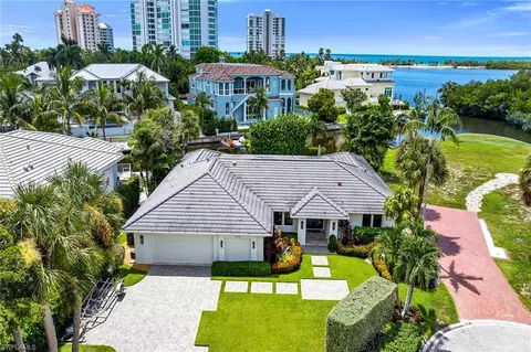 Exterior - 5215 Seashell Ave, Naples, FL 34103 photo 11 of 13