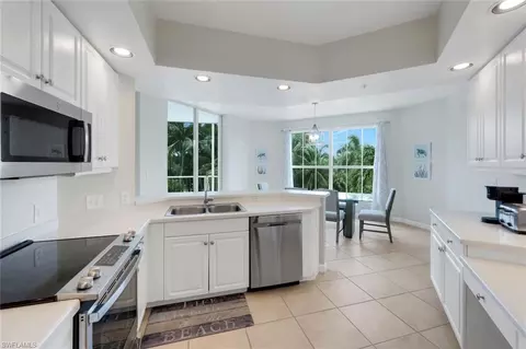 Kitchen - 300 Dunes Blvd #203, Naples, FL 34110 photo 5 of 5