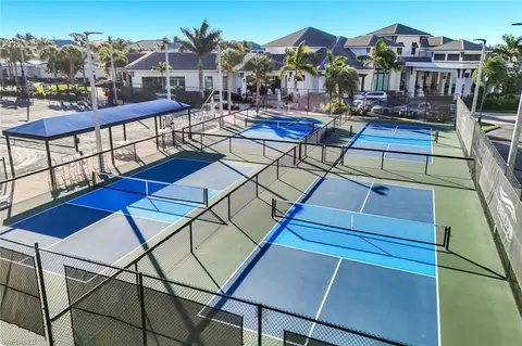 View/Area - 300 Dunes Blvd #203, Naples, FL 34110 photo 3 of 7
