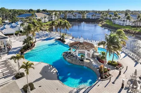 Exterior - 300 Dunes Blvd #203, Naples, FL 34110 photo 5 of 7