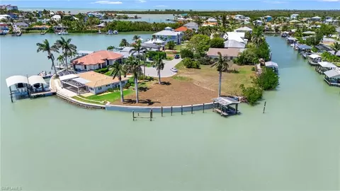 159 Tahiti St, Naples, FL 34113 photo 12