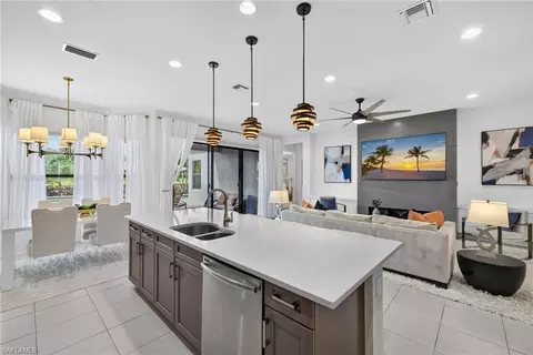 Kitchen - 4036 Nova Ln, Naples, FL 34119 photo 5 of 5