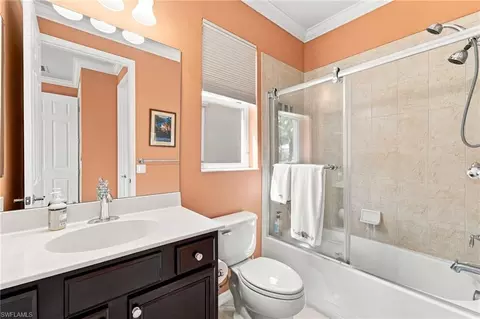 Bath - 8910 Verducci Ct, Naples, FL 34114 photo 3 of 4
