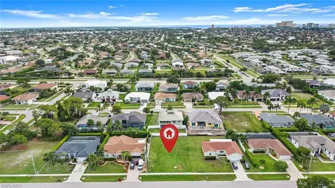 1437 Bermuda Rd, Marco Island, FL 34145