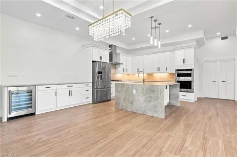 Kitchen - 5203 Starfish Ave, Naples, FL 34103 photo 1 of 7