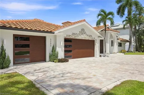 Exterior - 5203 Starfish Ave, Naples, FL 34103 photo 2 of 9