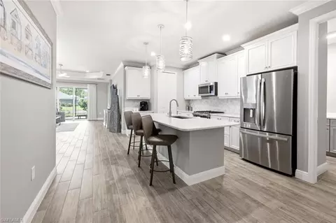 Kitchen - 2278 Marquesa Cir, Naples, FL 34112 photo 2 of 4