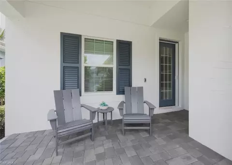 Exterior - 2278 Marquesa Cir, Naples, FL 34112 photo 3 of 9