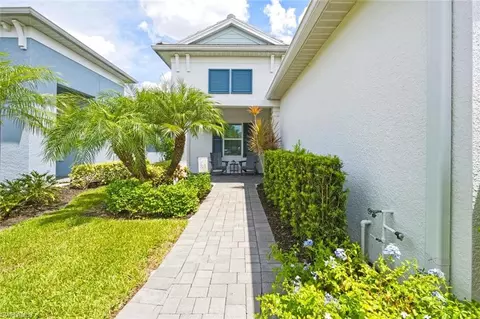 Exterior - 2278 Marquesa Cir, Naples, FL 34112 photo 2 of 9