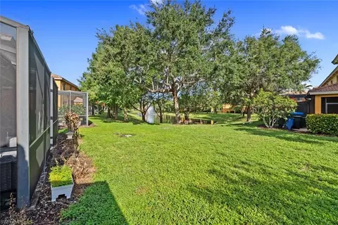 Exterior - 10230 Tin Maple Dr #141, Estero, FL 33928 photo 6 of 6