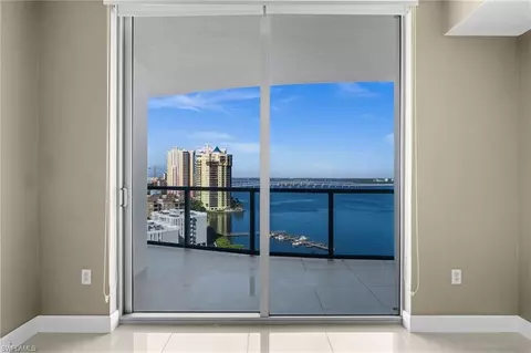 3000 Oasis Grand Blvd #1603, Fort Myers, FL 33916