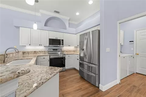 Kitchen - 3602 Cedar Hammock Ct, Naples, FL 34112 photo 2 of 2