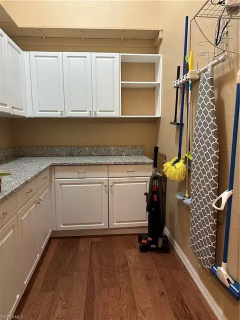 Other - 354 Dover Pl #202, Naples, FL 34104 photo 8 of 12