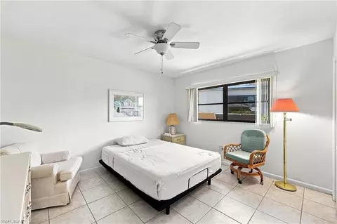 Bedroom - 4651 West Blvd, Naples, FL 34103 photo 3 of 3