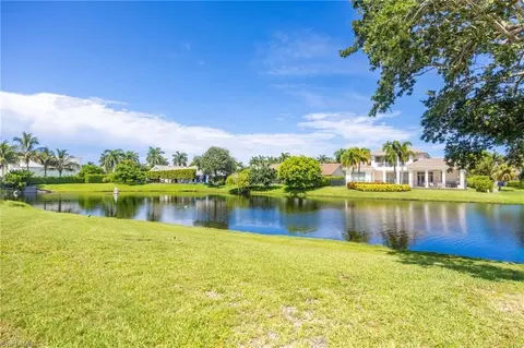Exterior - 4651 West Blvd, Naples, FL 34103 photo 9 of 10