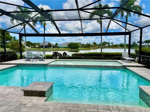 6490 Warwick Ave, Naples, FL 34113 photo 3