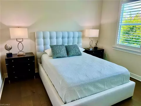 6490 Warwick Ave, Naples, FL 34113 photo 9