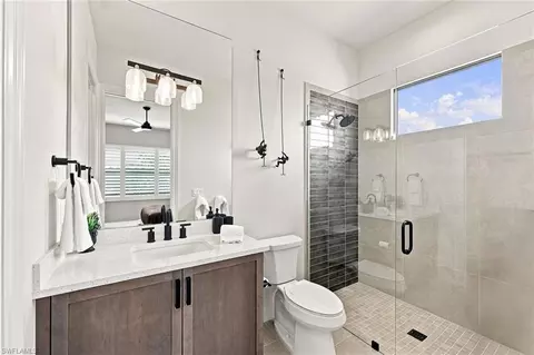Bath - 2935 Coco Lakes Dr, Naples, FL 34105 photo 5 of 6