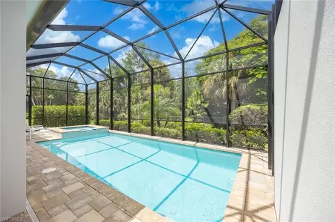 Exterior - 2935 Coco Lakes Dr, Naples, FL 34105 photo 5 of 8