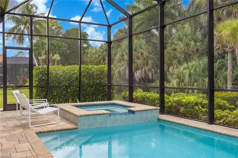 Exterior - 2935 Coco Lakes Dr, Naples, FL 34105 photo 6 of 8