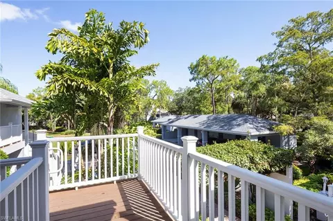Exterior - 508 Courtside Dr #E203, Naples, FL 34105 photo 2 of 5