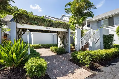 Exterior - 508 Courtside Dr #E203, Naples, FL 34105 photo 3 of 5