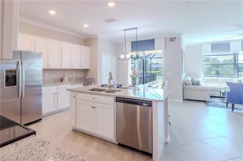 Kitchen - 3263 Hampton Blvd, Alva, FL 33920 photo 1 of 6