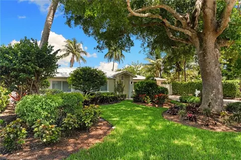 Exterior - 1135 7th St S, Naples, FL 34102 photo 2 of 7