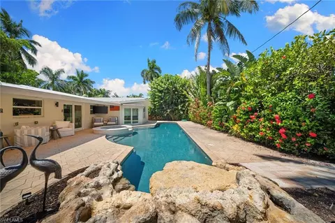 Exterior - 1135 7th St S, Naples, FL 34102 photo 4 of 7